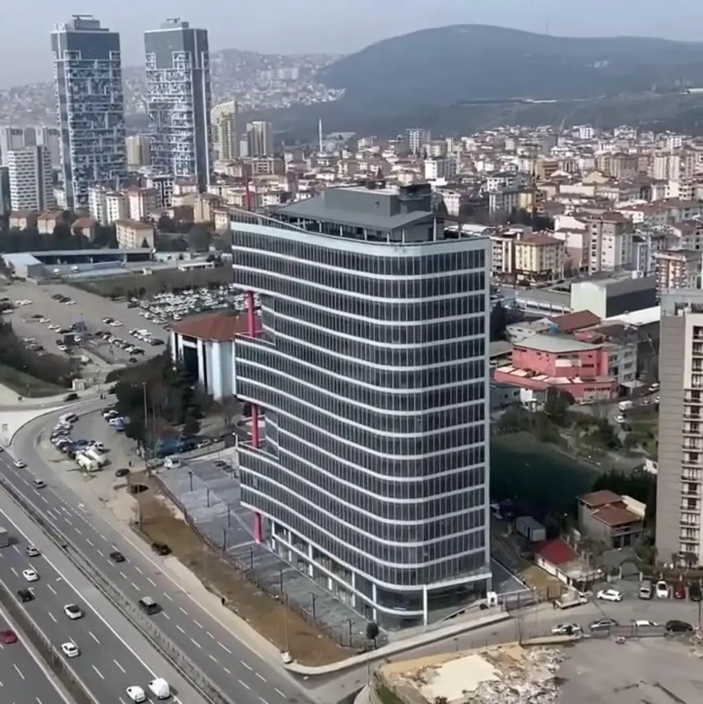 Özhamurkar İnşaat · Meeting Point — 4