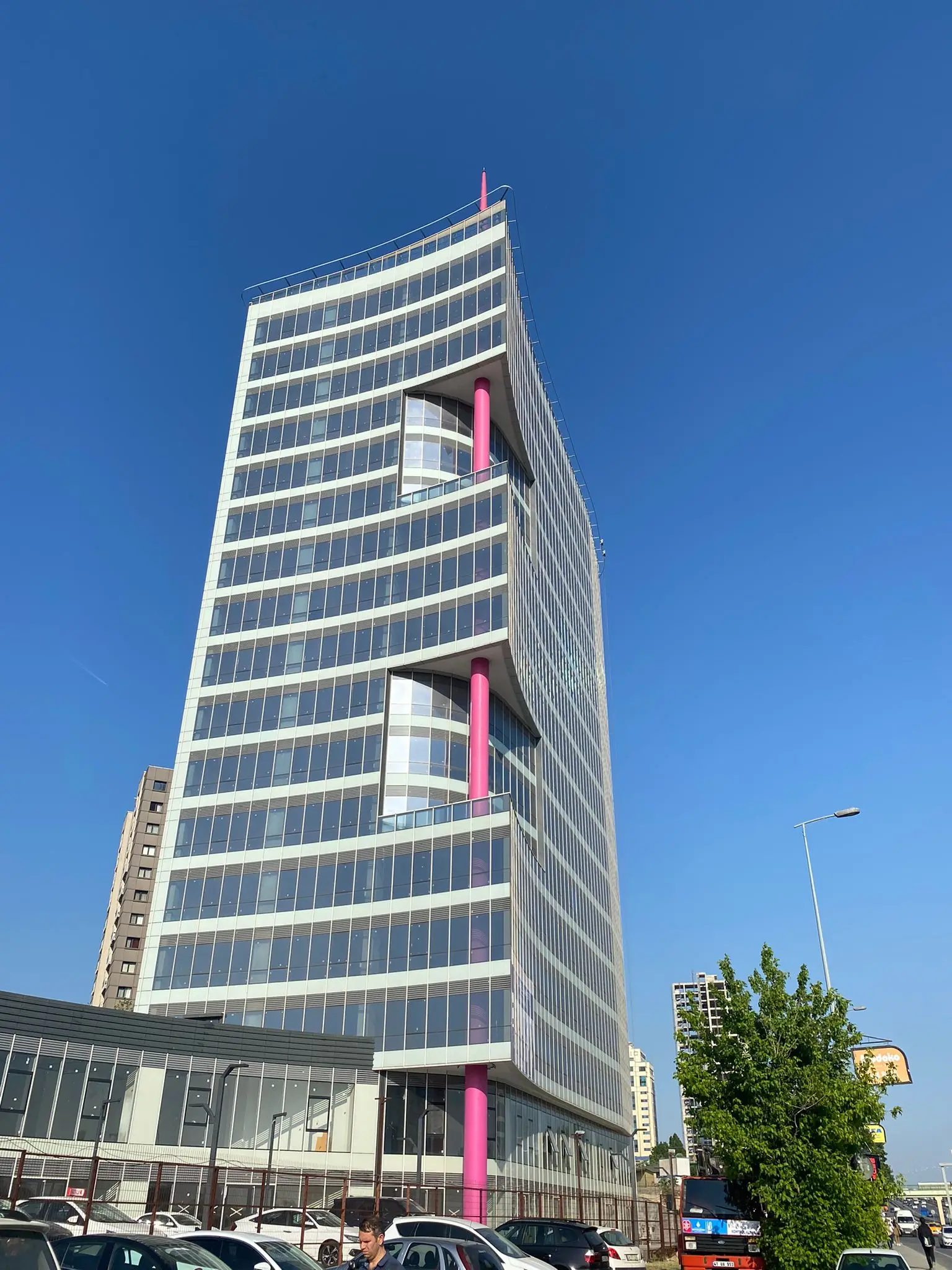 Özhamurkar İnşaat · Meeting Point — 5