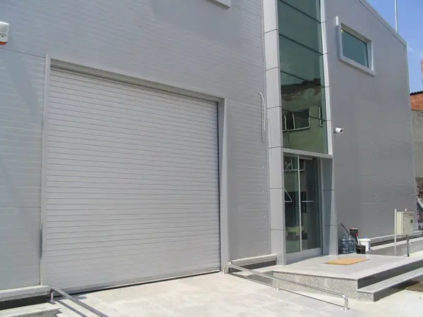 Ceylan Otomotiv · Showroom — 2